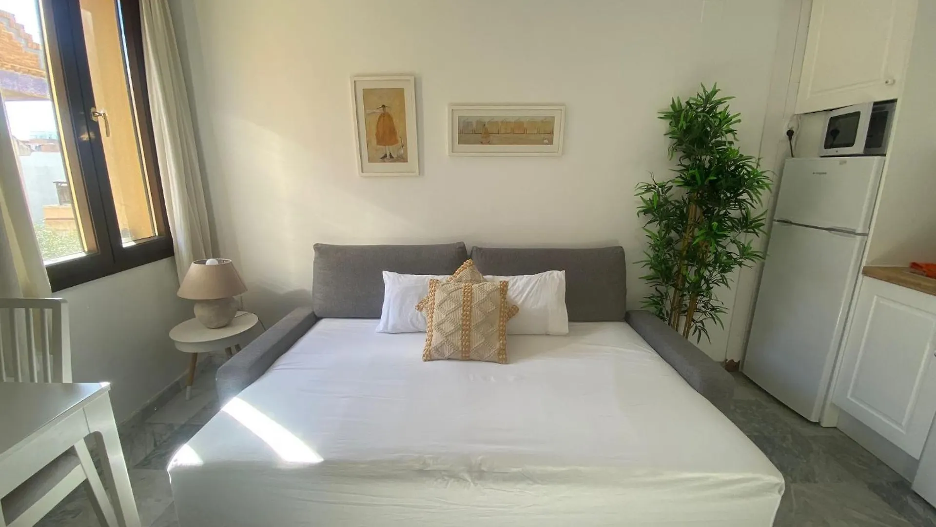 Apartamento Universal La Linea de la Concepcion